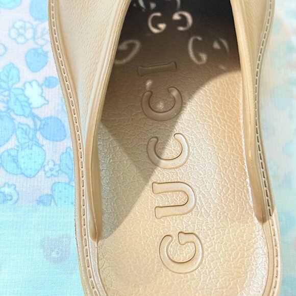 Gucci Nude Sandals - Picture 4 of 6